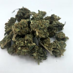 strawberry-indoor-supremcanna-cbd-lille